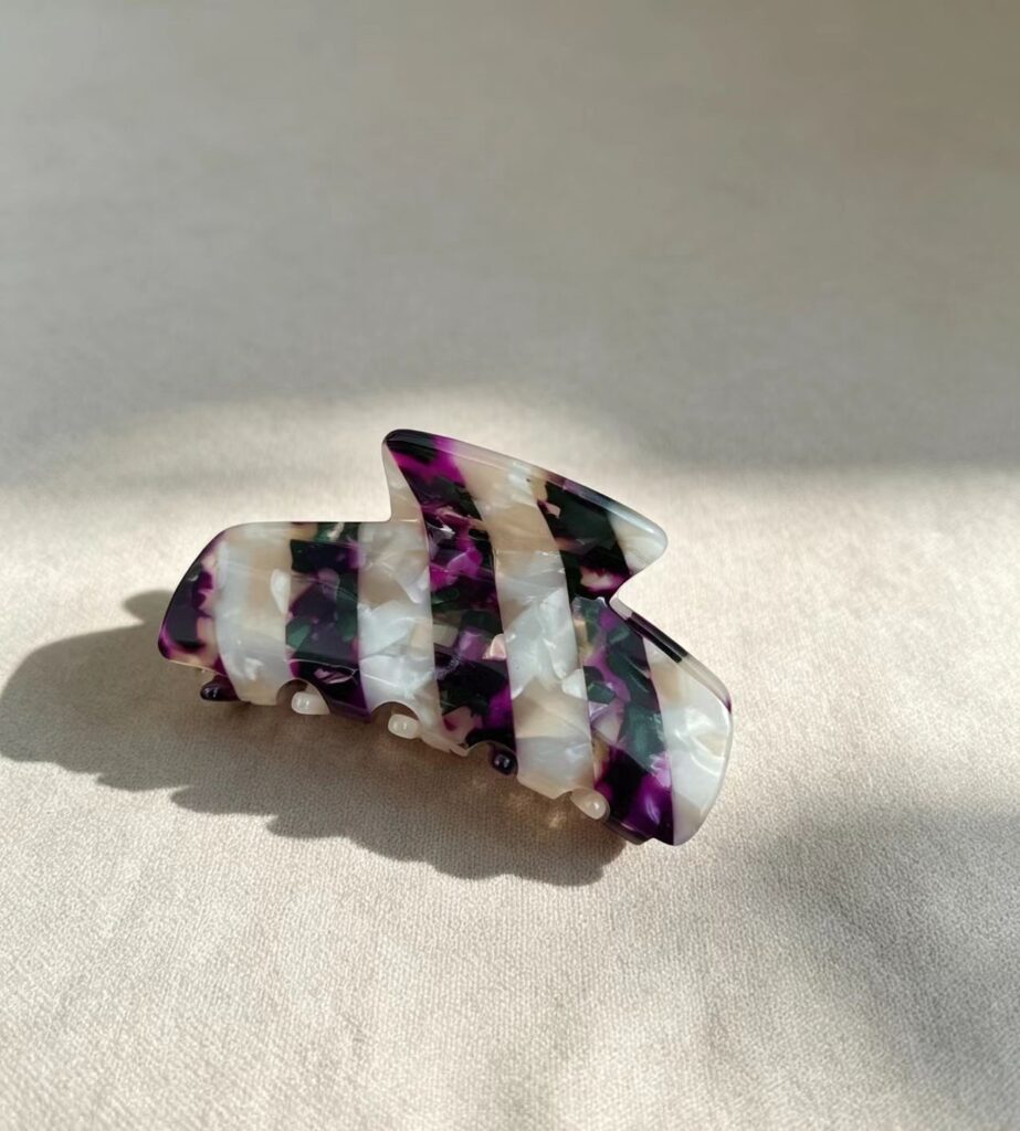 European and American striped patchwork hair clips, wholesale high ponytail shark clips, vintage bun clips, claw clips, large acetate sheet headwear
